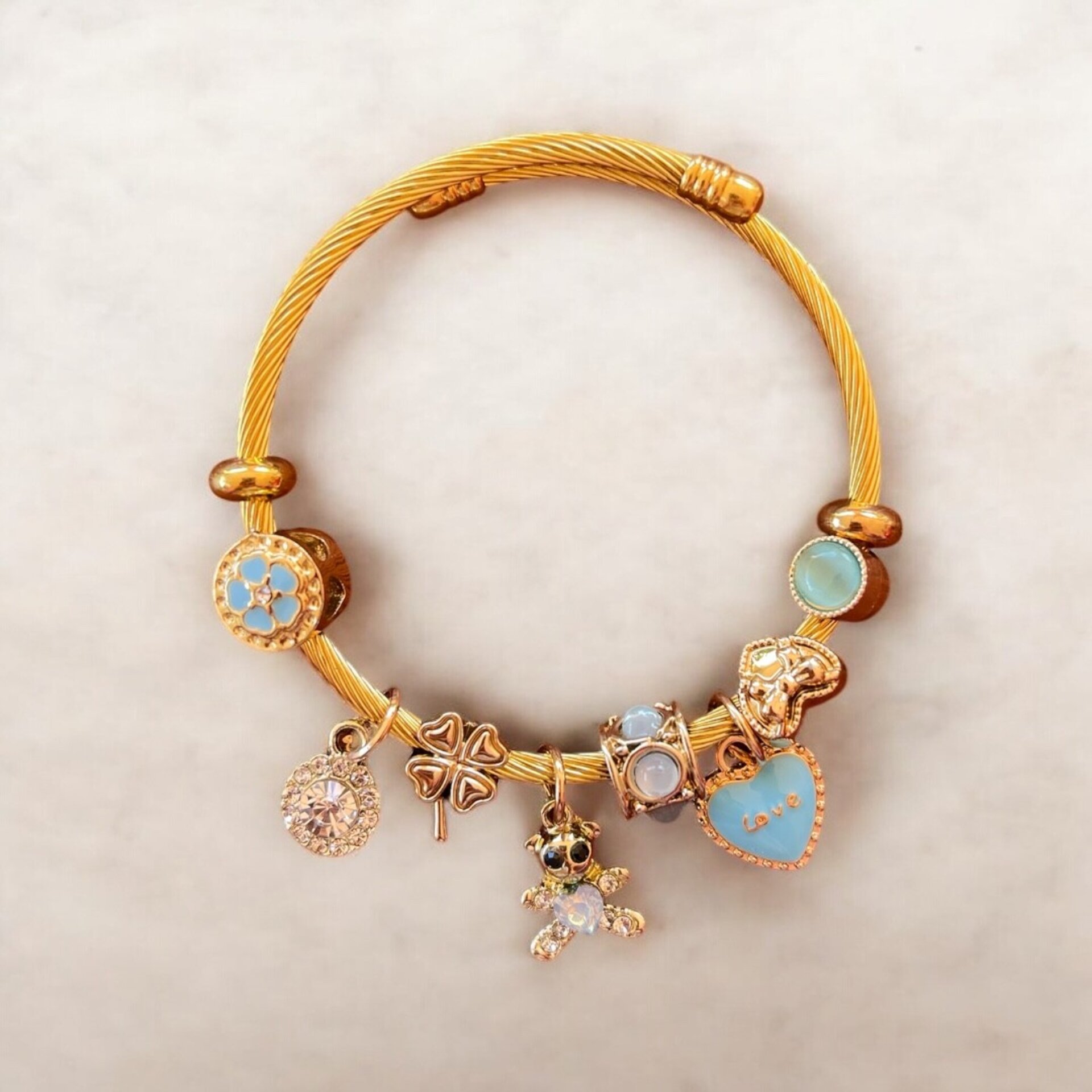Pulseras Encantadas - 3