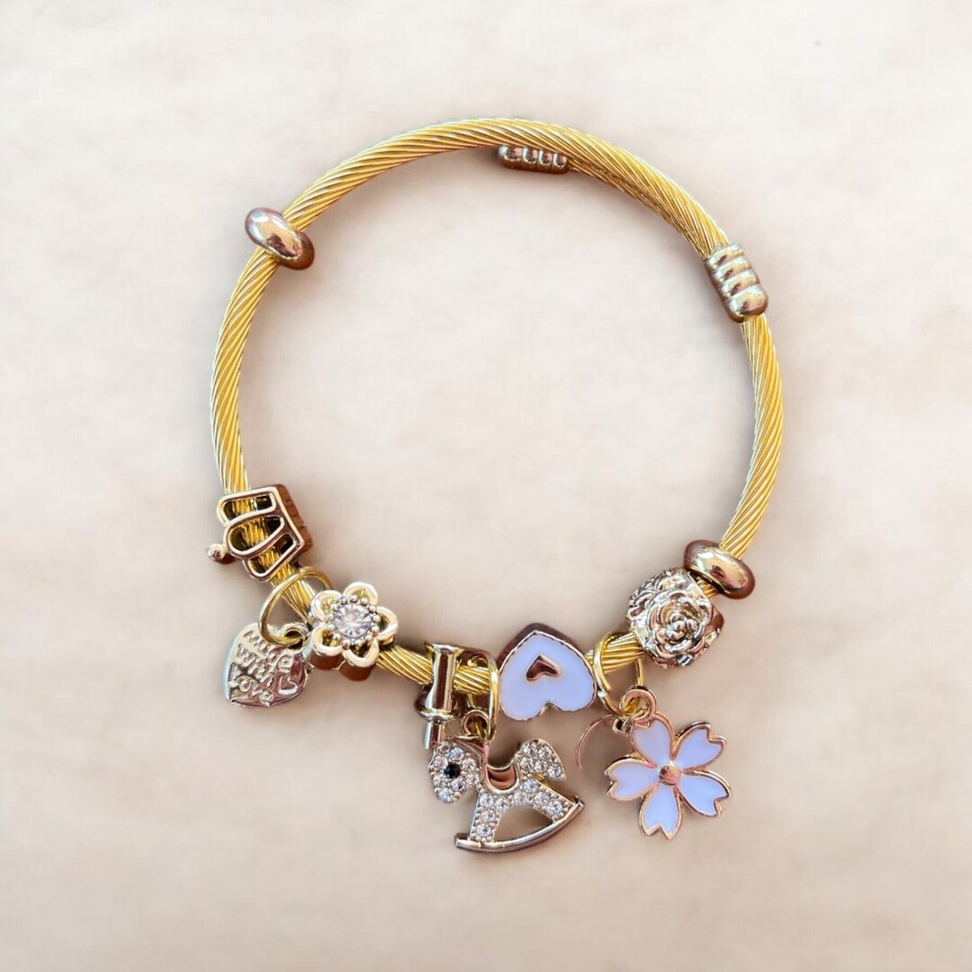Pulseras Encantadas - 4