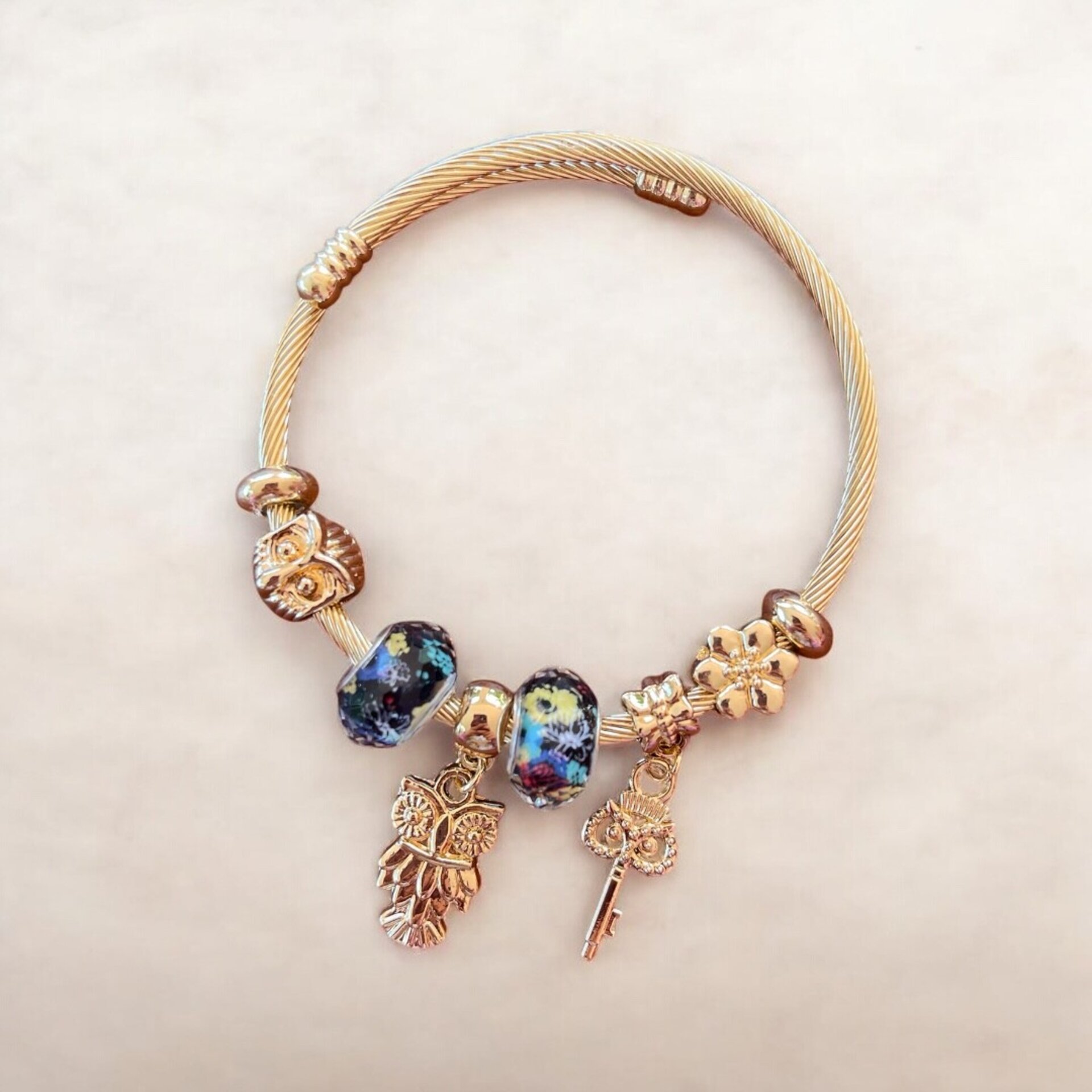 Pulseras Encantadas - 5